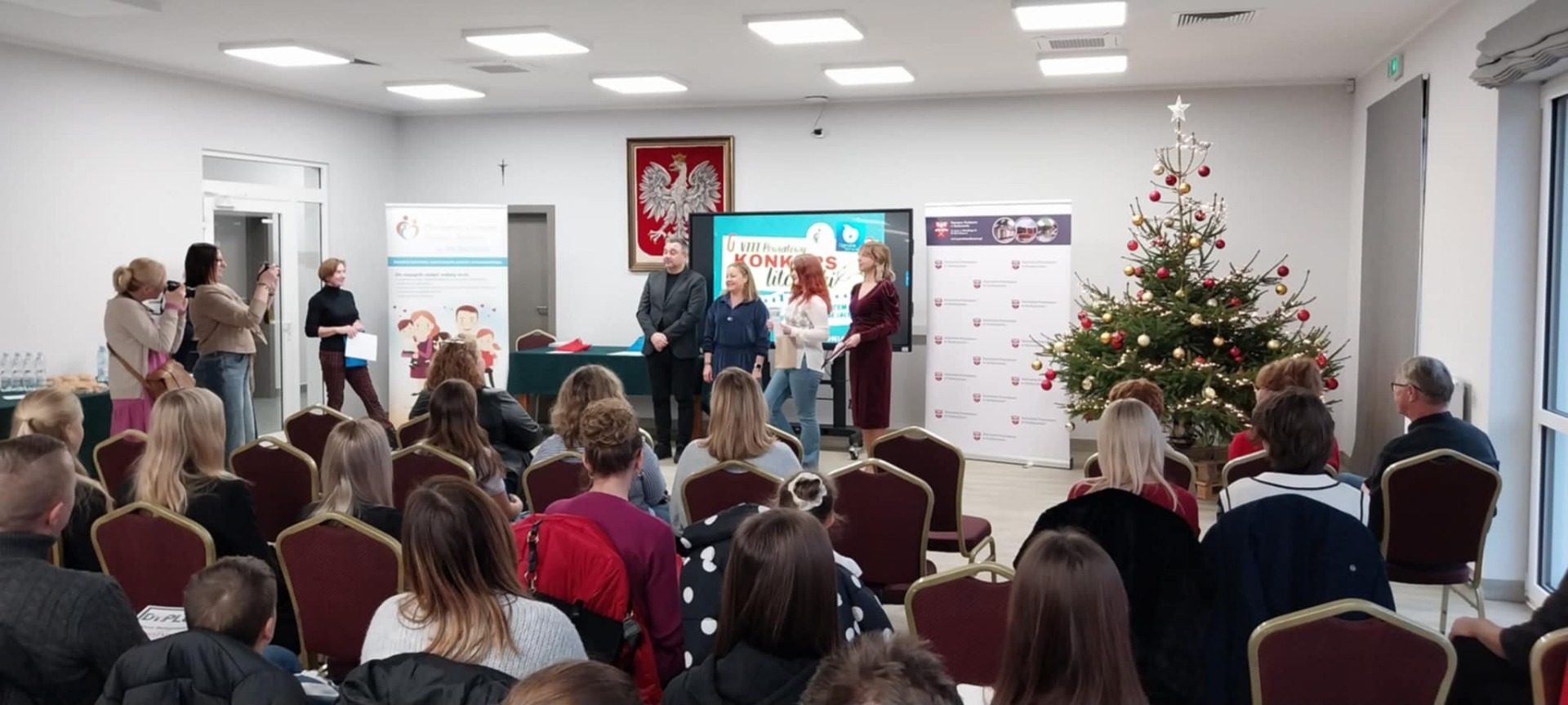 VIII Powiatowy Konkurs Literacki "Jak być dobrym rodzicem - opowieść o dobrych relacjach" - Obrazek 2