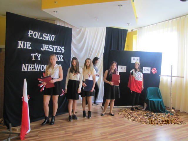 AKADEMIA Z OKAZJI ŚWIĘTA ODZYSKANIA NIEPODLEGŁOŚCI - Obrazek 1