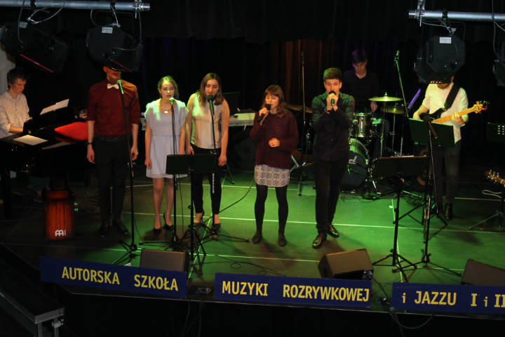 „Kolędy i Piosenki Świąteczne” w Centrum Kultury Raszyn - Obrazek 2