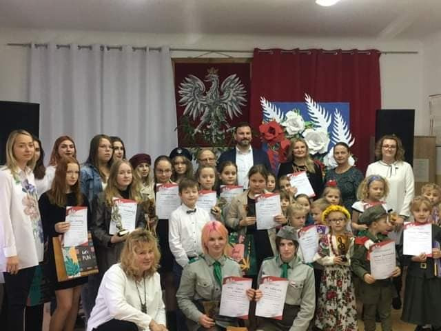 Festiwal Piosenki Patriotycznej „ Z pieśnią ku wolności”. - Obrazek 1