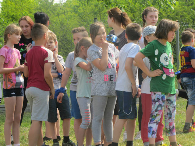 TURNIEJ GIER I ZABAW SPORTOWYCH - Obrazek 3