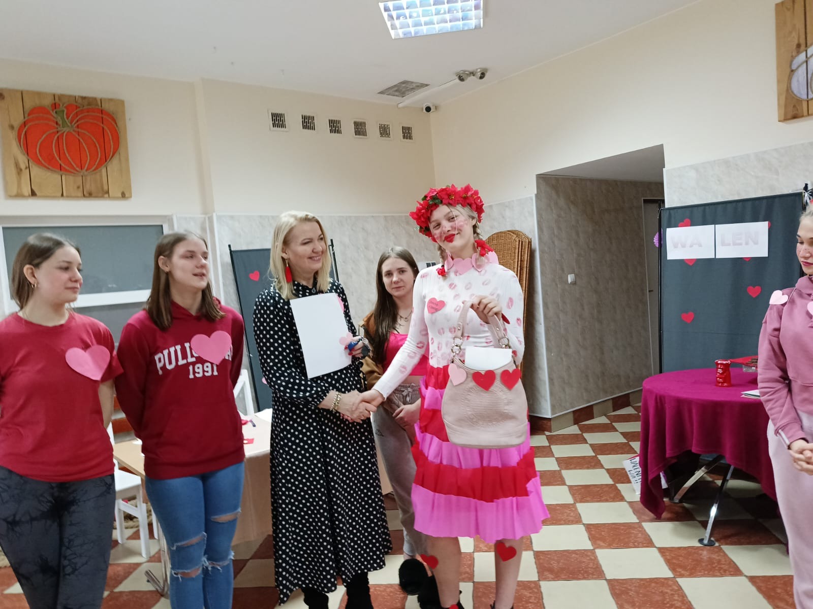 Walentynkowy pokaz mody - Obrazek 1