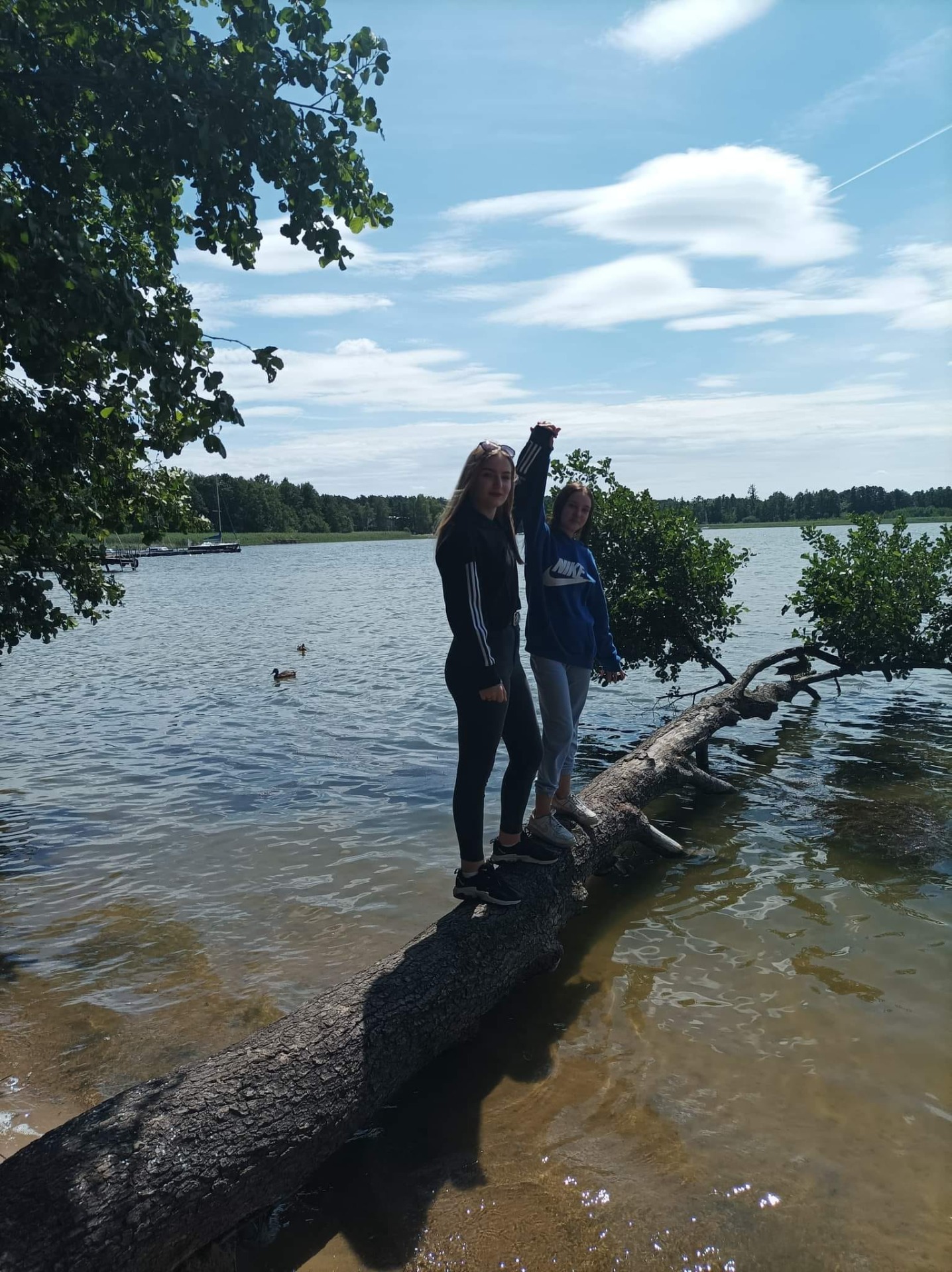Wycieczka nad jezioro - Obrazek 4