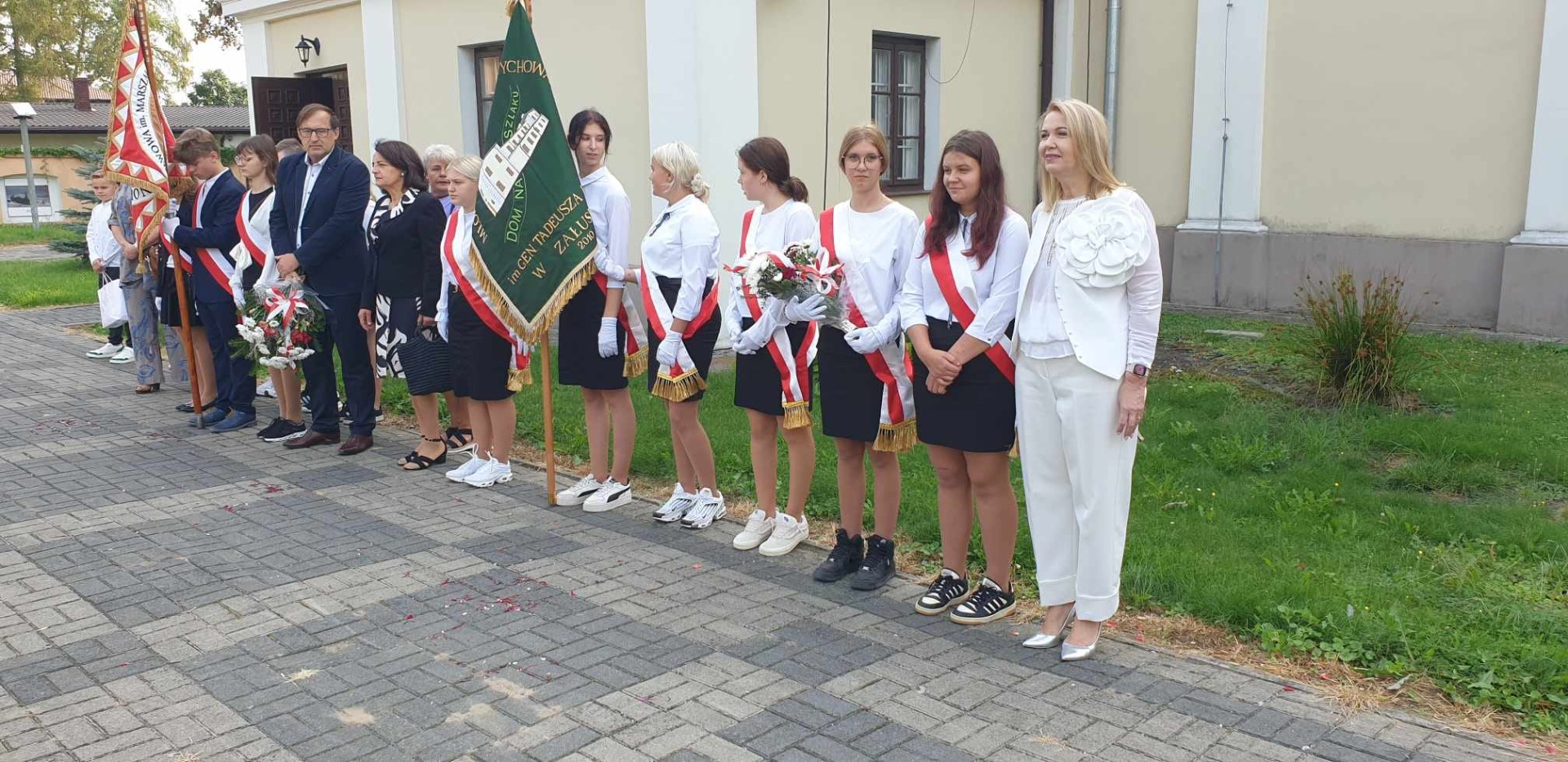 Uroczyste rozpoczęcie Roku Szkolnego 2024/2025 - Obrazek 1