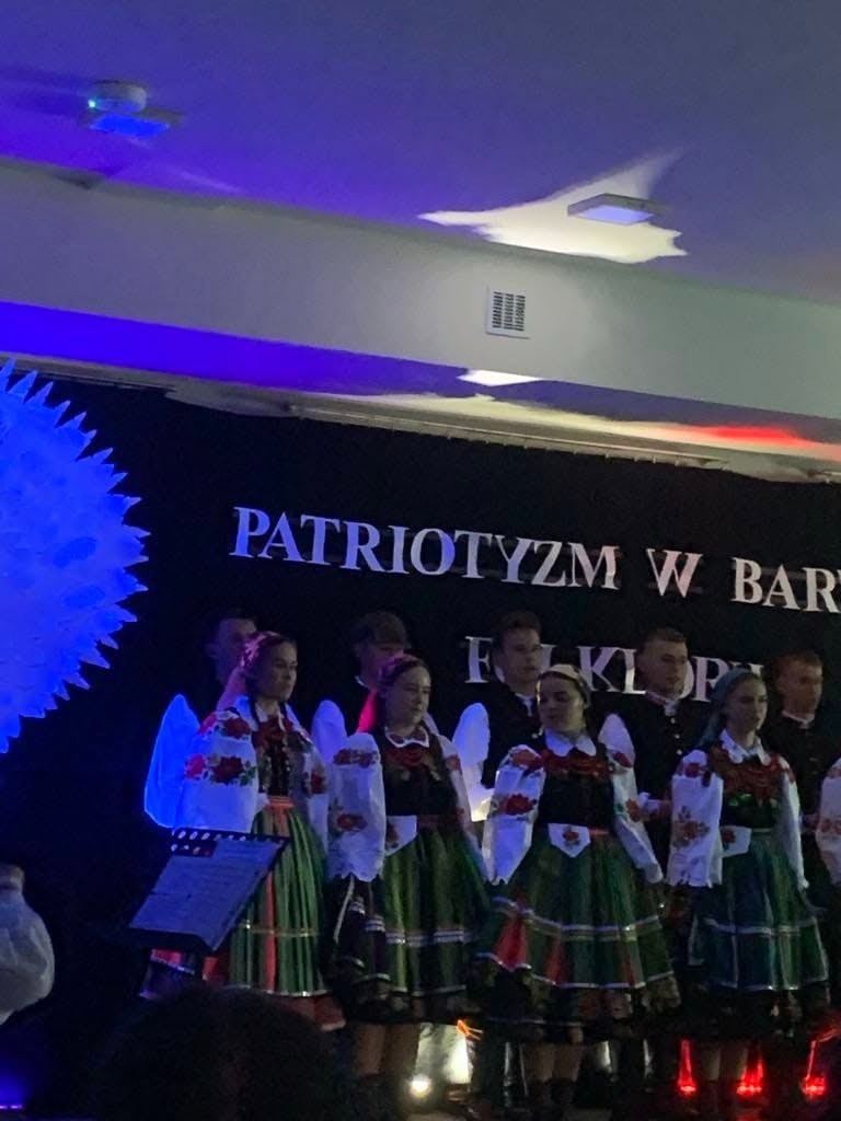 „Patriotyzm w barwach folkloru”.  - Obrazek 4