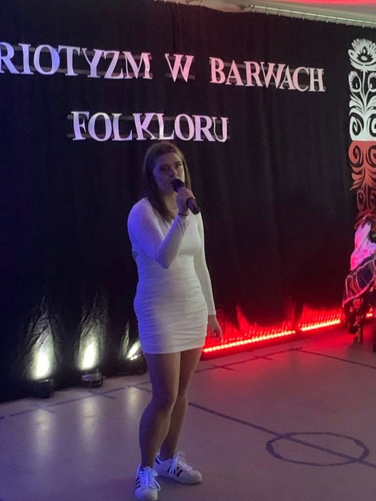 „Patriotyzm w barwach folkloru”.  - Obrazek 2