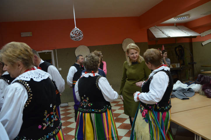 ZESPÓŁ  LUDOWY GRZYBOWIANKI W ZAŁUSKOWIE - Obrazek 3